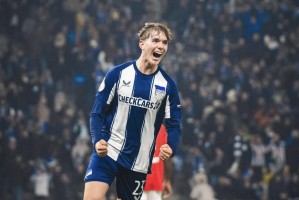 九游中国-罗马诺：曼城加入柏林赫塔16岁中场艾希霍恩争夺战